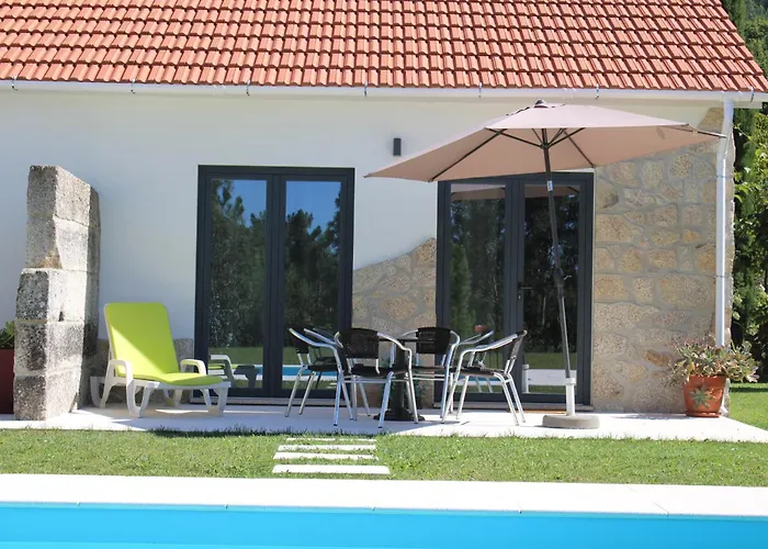 Quinta Pedrosas Lantgård *