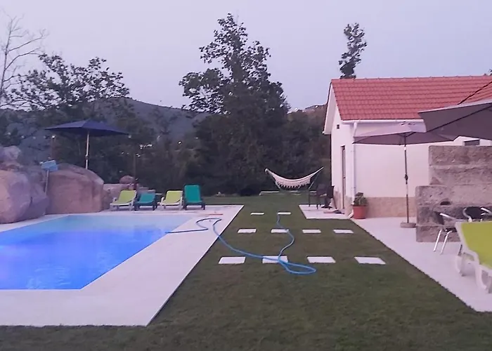 Quinta Pedrosas Lantgård Arouca